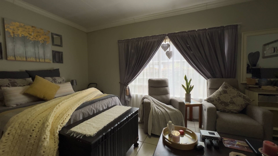 3 Bedroom Property for Sale in Lyttelton Gauteng