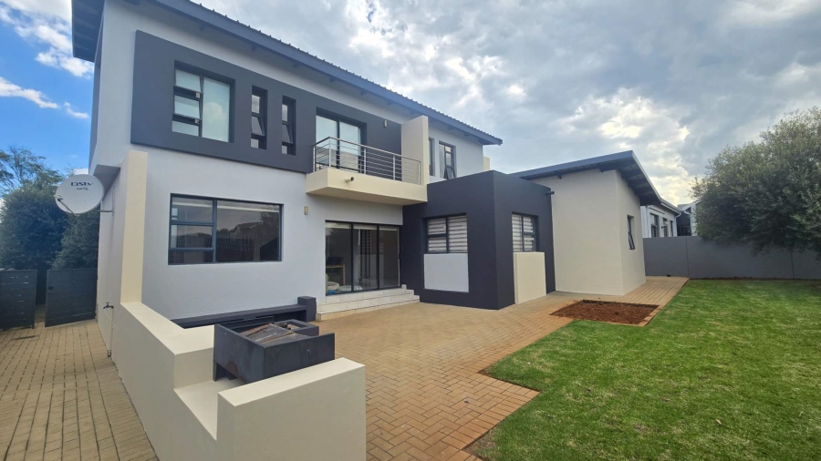 3 Bedroom Property for Sale in Midstream Meadows Gauteng