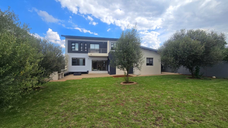 3 Bedroom Property for Sale in Midstream Meadows Gauteng