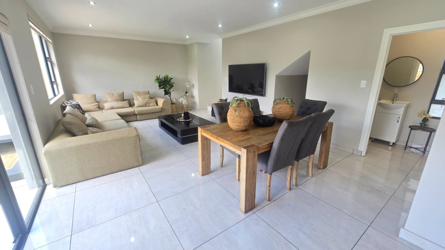 3 Bedroom Property for Sale in Midstream Meadows Gauteng