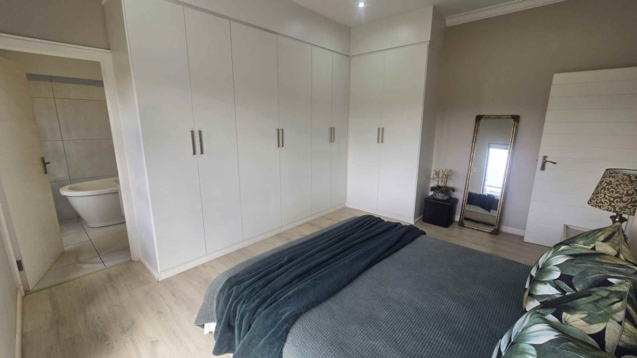 3 Bedroom Property for Sale in Midstream Meadows Gauteng