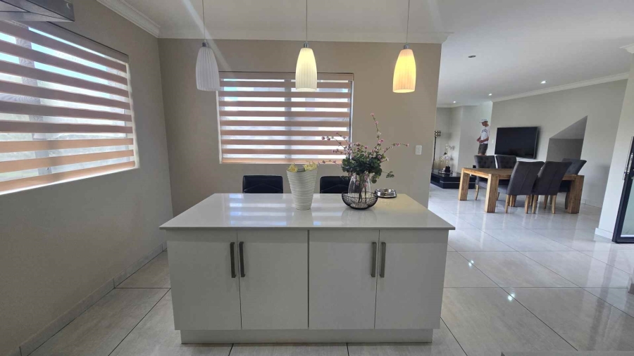 3 Bedroom Property for Sale in Midstream Meadows Gauteng