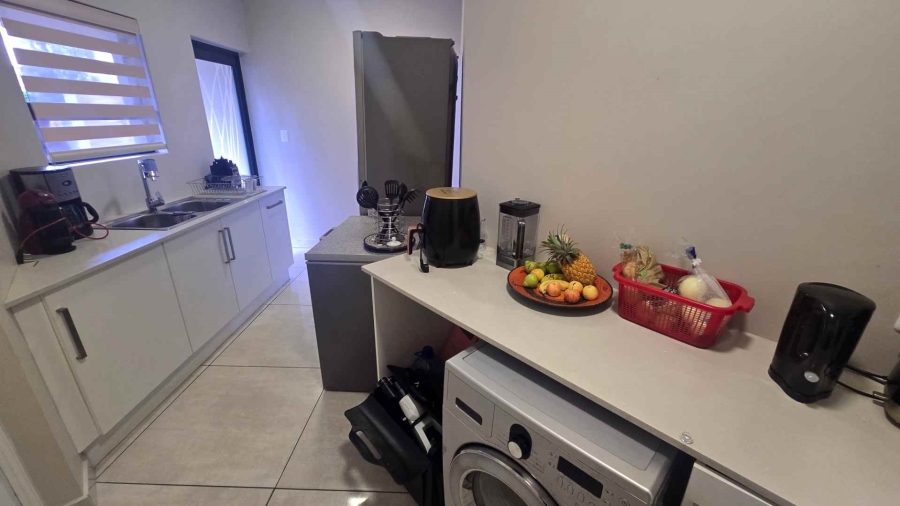 3 Bedroom Property for Sale in Midstream Meadows Gauteng