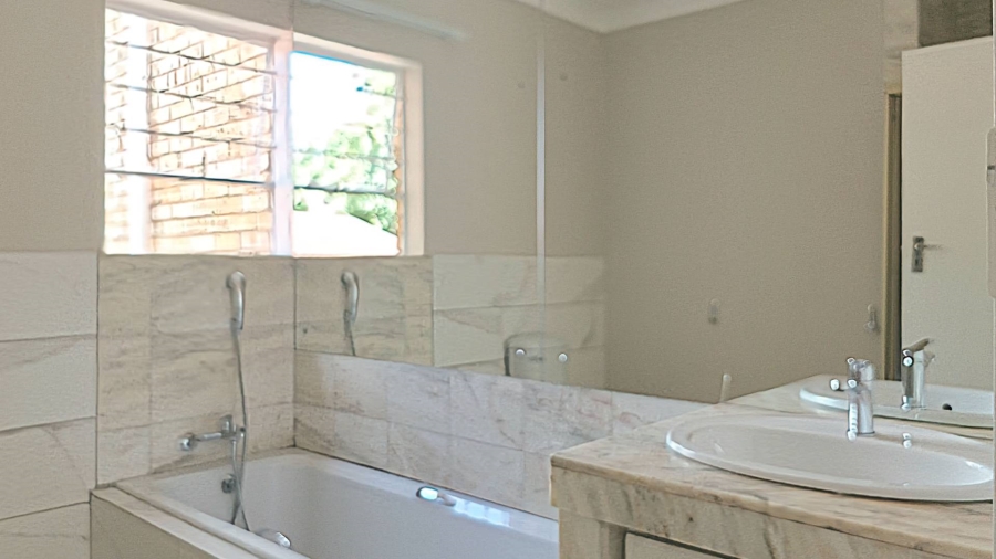 To Let 3 Bedroom Property for Rent in Sandown Gauteng
