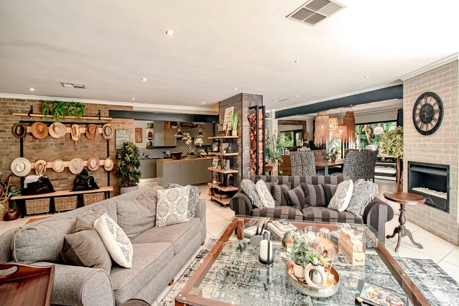 4 Bedroom Property for Sale in Bryanston Gauteng