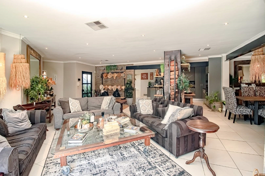 4 Bedroom Property for Sale in Bryanston Gauteng