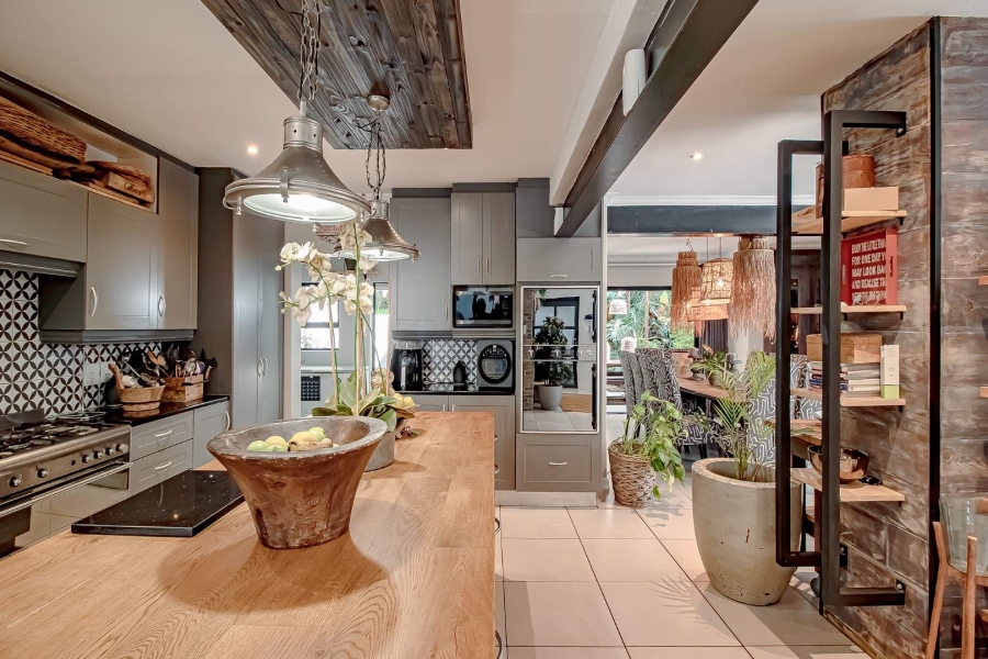 4 Bedroom Property for Sale in Bryanston Gauteng