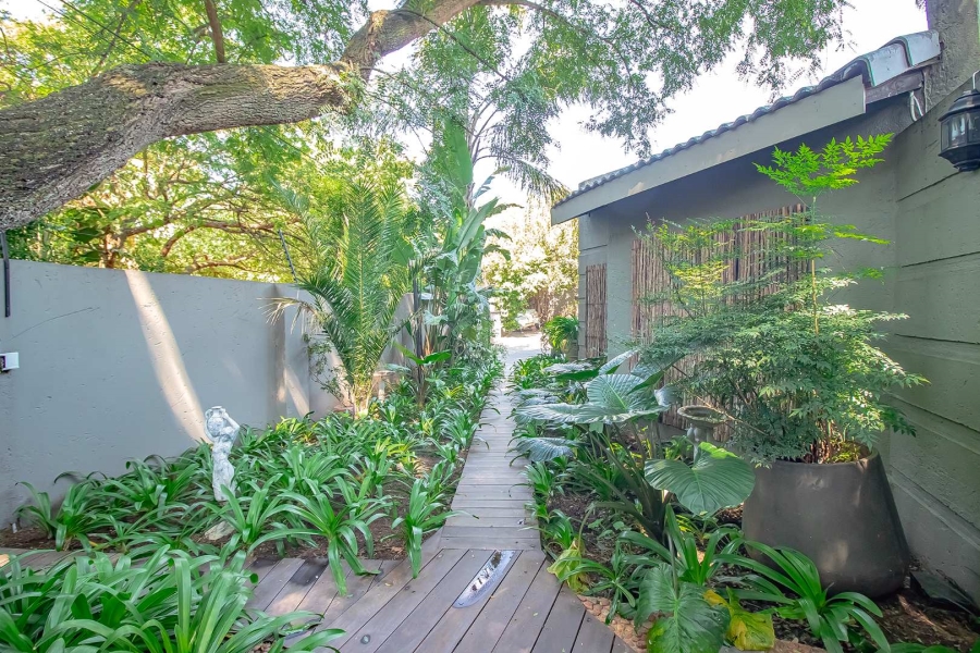 4 Bedroom Property for Sale in Bryanston Gauteng