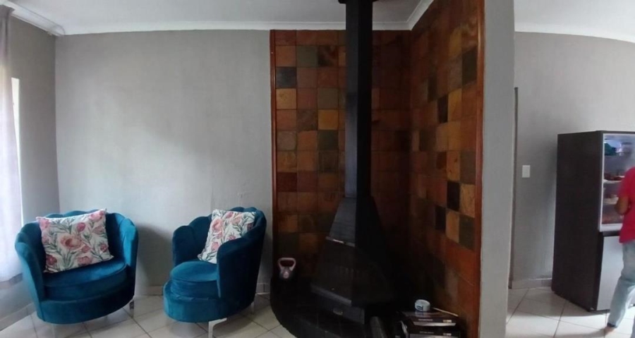 3 Bedroom Property for Sale in Brackendowns Gauteng