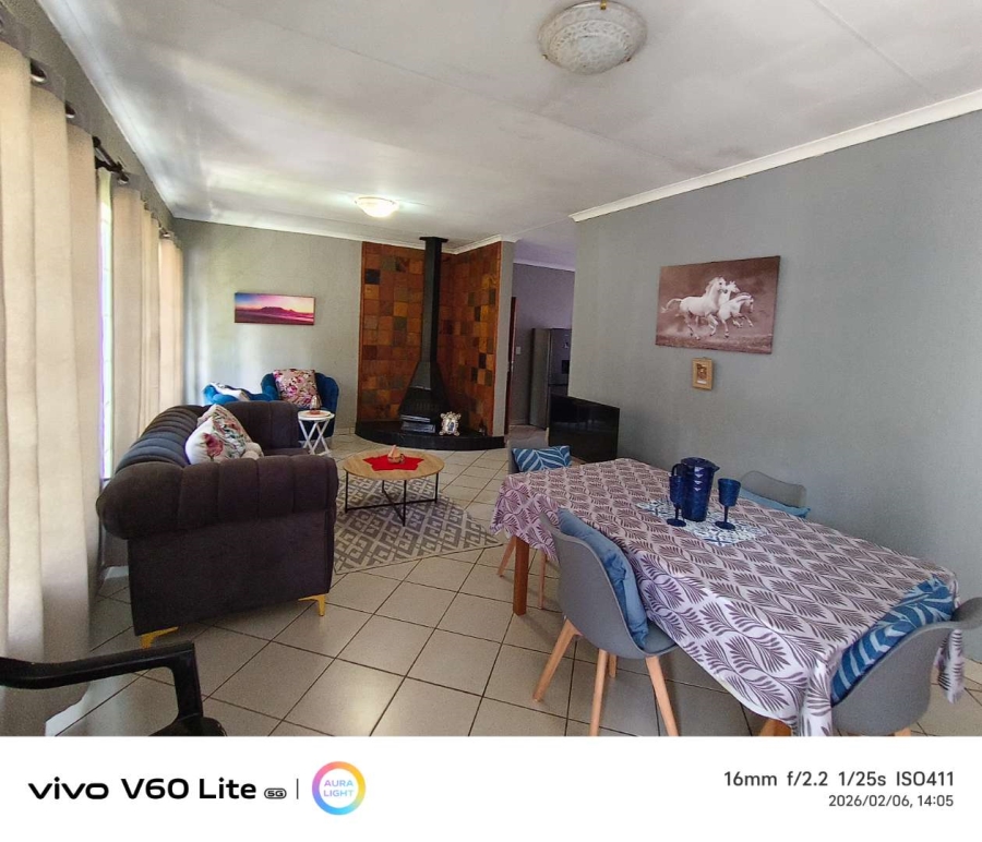 3 Bedroom Property for Sale in Brackendowns Gauteng