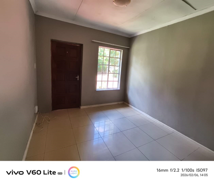 3 Bedroom Property for Sale in Brackendowns Gauteng