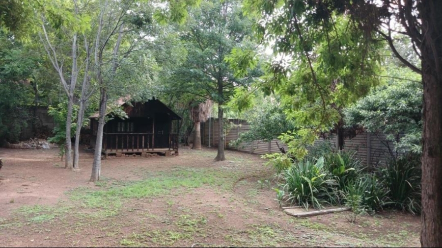 3 Bedroom Property for Sale in Brackendowns Gauteng