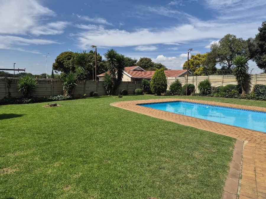 2 Bedroom Property for Sale in Impala Park Gauteng