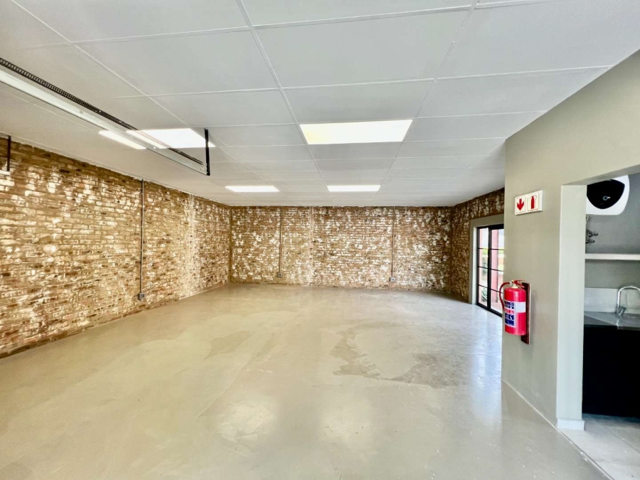 To Let Commercial Property for Rent in Halfway House Gauteng