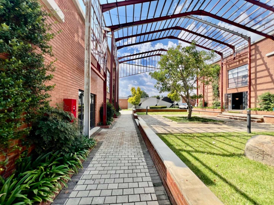 To Let Commercial Property for Rent in Halfway House Gauteng
