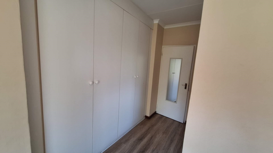 To Let 2 Bedroom Property for Rent in Northcliff Gauteng