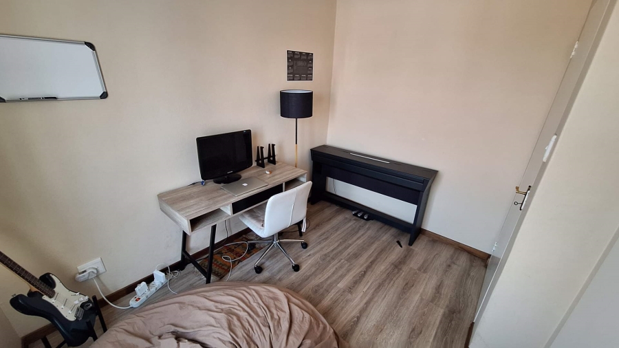 To Let 2 Bedroom Property for Rent in Northcliff Gauteng