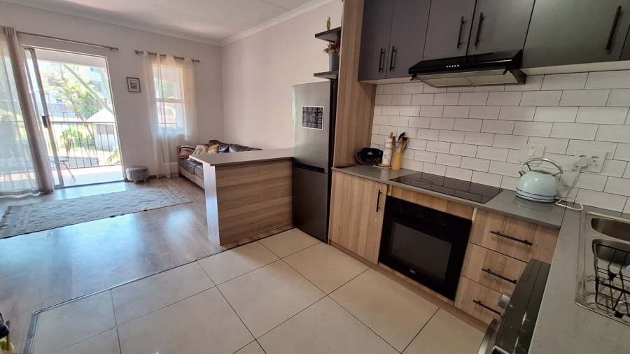 To Let 2 Bedroom Property for Rent in Northcliff Gauteng
