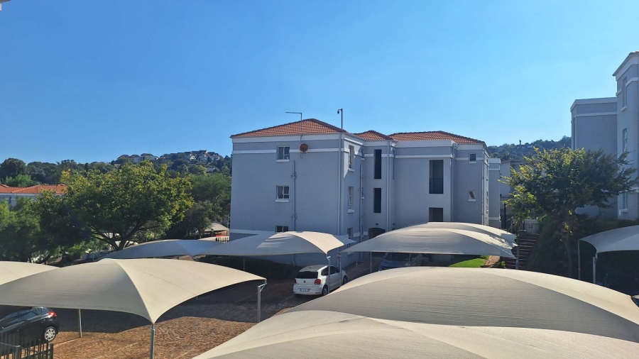 To Let 2 Bedroom Property for Rent in Northcliff Gauteng