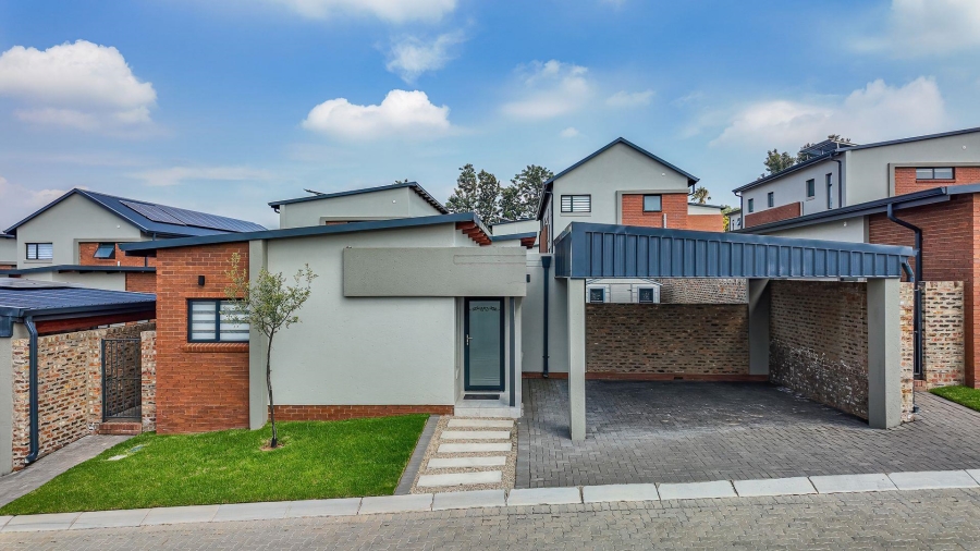 To Let 2 Bedroom Property for Rent in Carlswald Gauteng