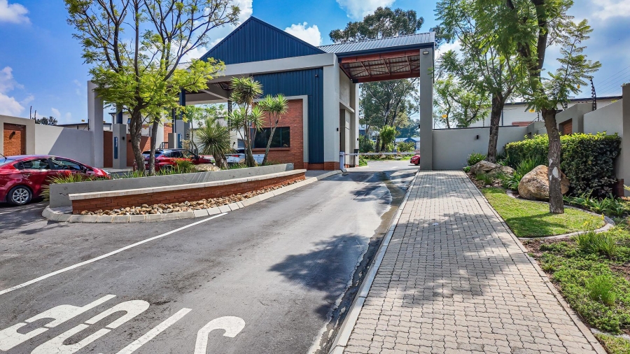 To Let 2 Bedroom Property for Rent in Carlswald Gauteng