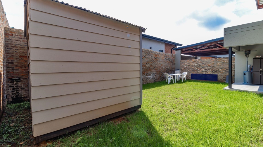 To Let 2 Bedroom Property for Rent in Carlswald Gauteng