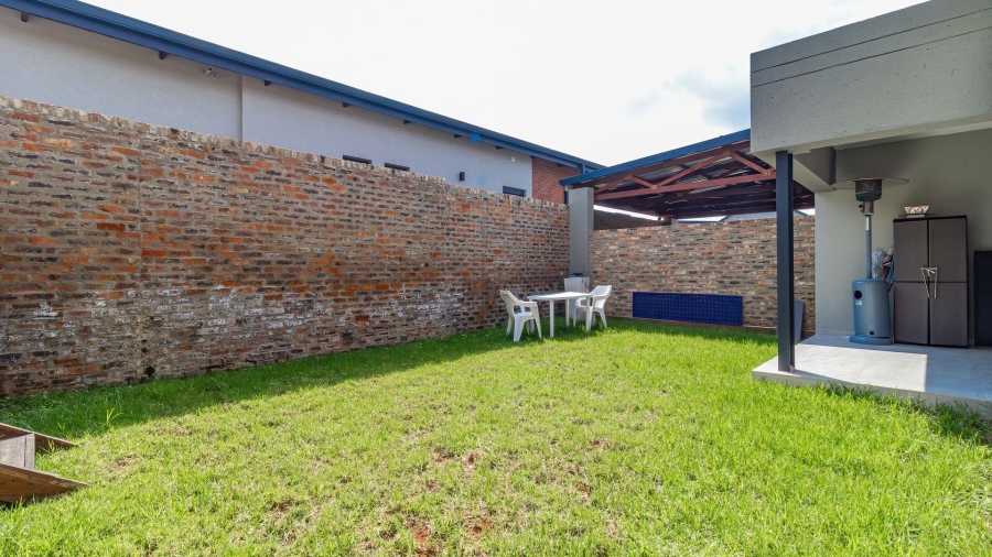 To Let 2 Bedroom Property for Rent in Carlswald Gauteng