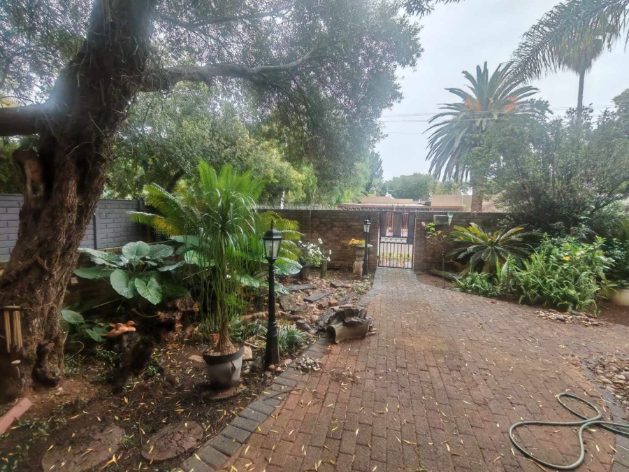 3 Bedroom Property for Sale in Wierdapark Gauteng