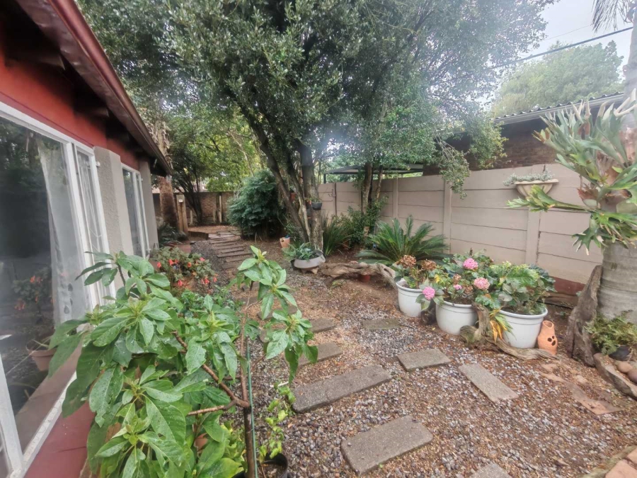 3 Bedroom Property for Sale in Wierdapark Gauteng