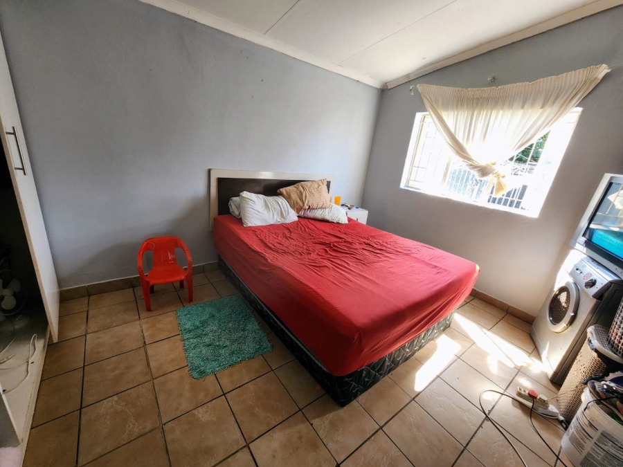 5 Bedroom Property for Sale in Villieria Gauteng