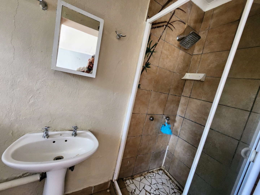 5 Bedroom Property for Sale in Villieria Gauteng