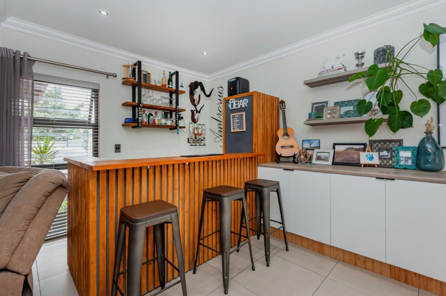 3 Bedroom Property for Sale in New Redruth Gauteng