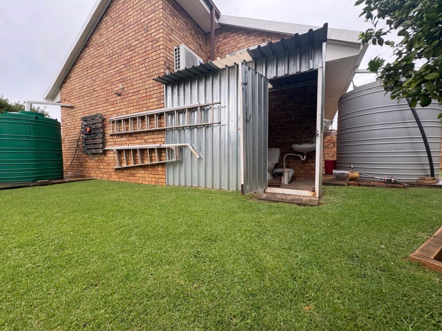 4 Bedroom Property for Sale in Risiville Gauteng