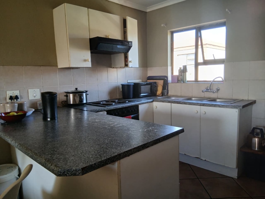 3 Bedroom Property for Sale in Elandspark Gauteng