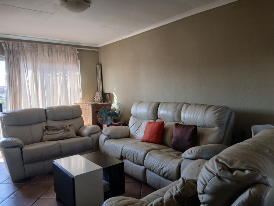 3 Bedroom Property for Sale in Elandspark Gauteng