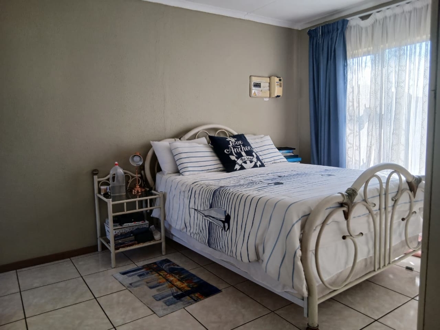 3 Bedroom Property for Sale in Elandspark Gauteng
