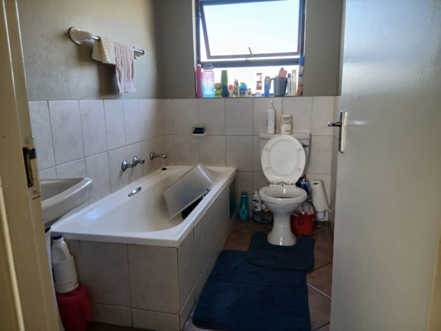 3 Bedroom Property for Sale in Elandspark Gauteng
