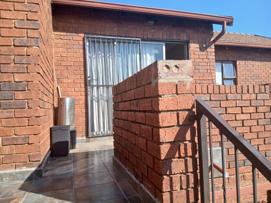 3 Bedroom Property for Sale in Elandspark Gauteng