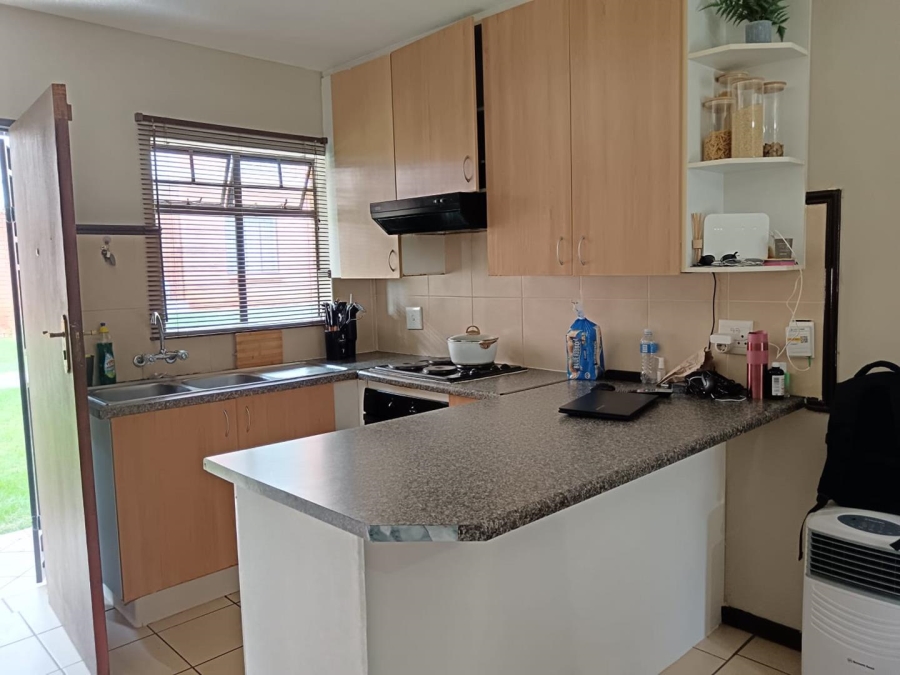 2 Bedroom Property for Sale in Karenpark Gauteng