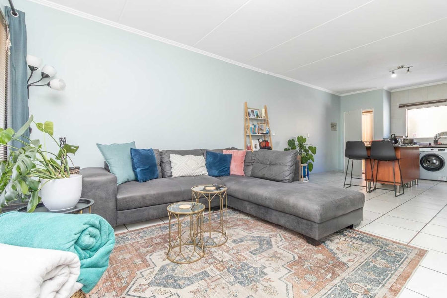 To Let 2 Bedroom Property for Rent in Sunninghill Gauteng