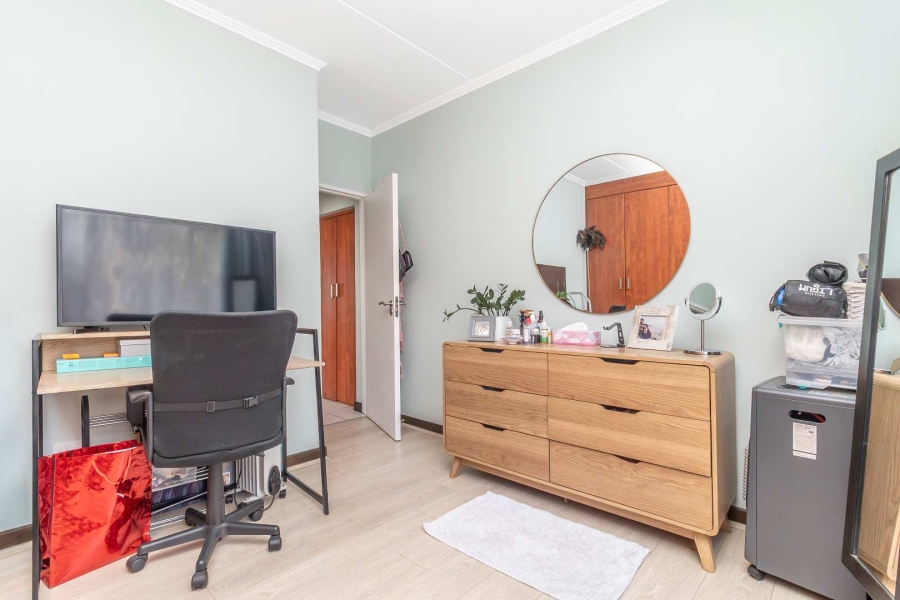 To Let 2 Bedroom Property for Rent in Sunninghill Gauteng