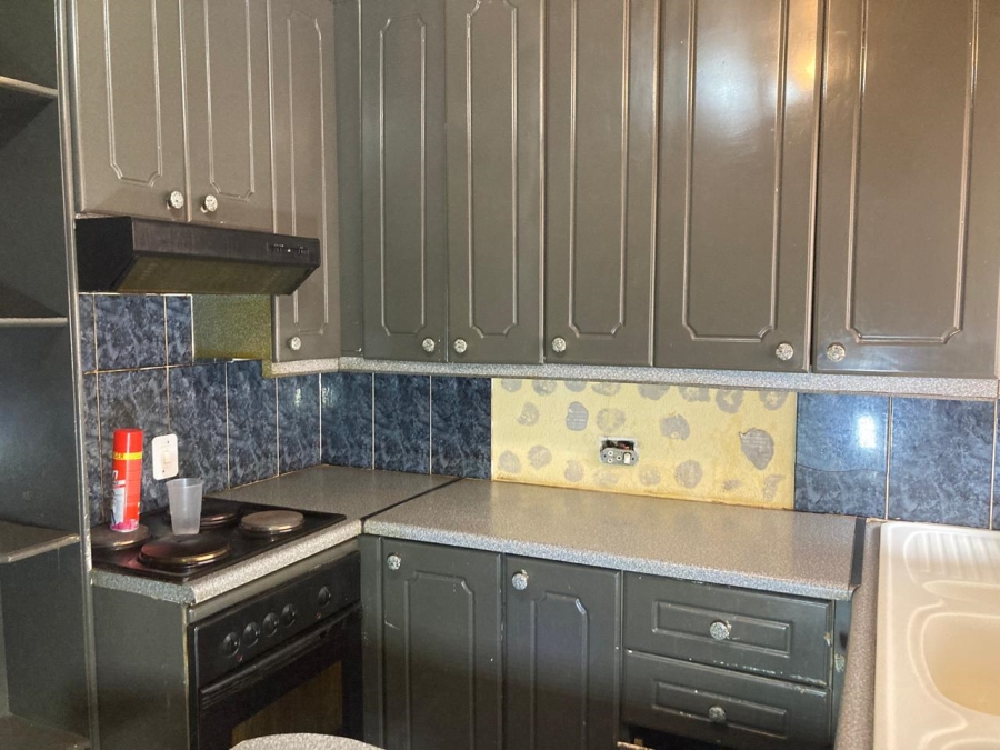 To Let 2 Bedroom Property for Rent in Protea Glen Gauteng