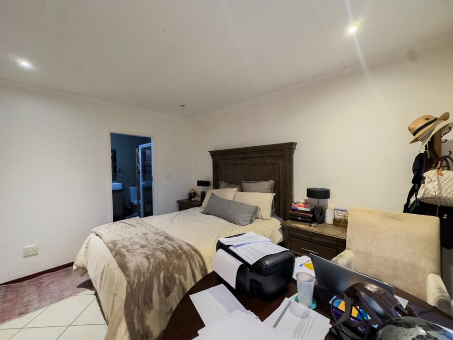 2 Bedroom Property for Sale in Mooikloof Ridge Gauteng