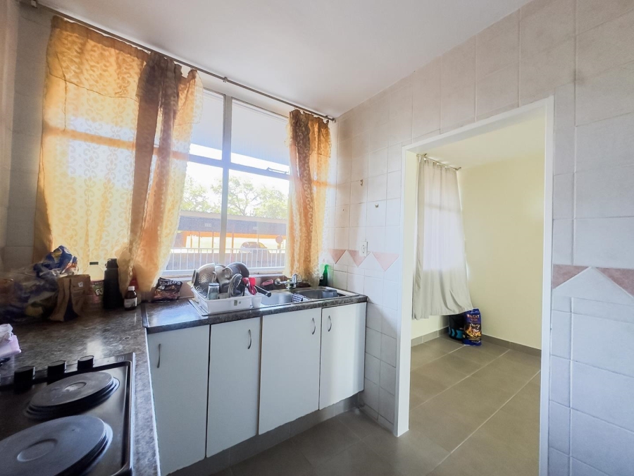 2 Bedroom Property for Sale in La Montagne Gauteng