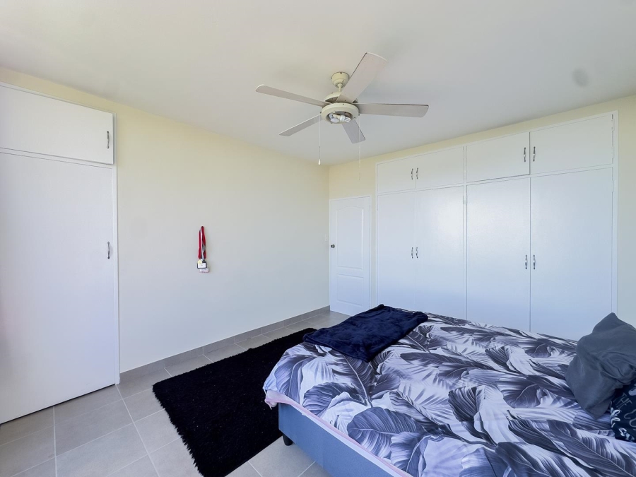 2 Bedroom Property for Sale in La Montagne Gauteng