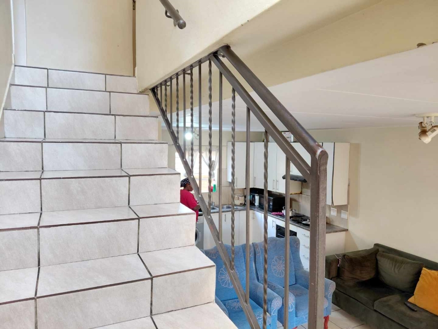 3 Bedroom Property for Sale in Wilgeheuwel Gauteng