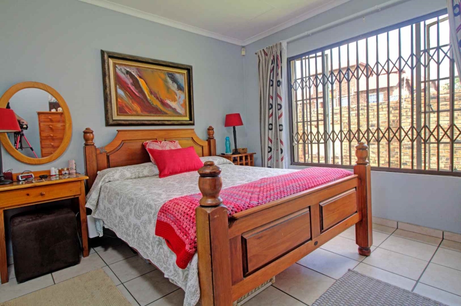 2 Bedroom Property for Sale in Wilgeheuwel Gauteng