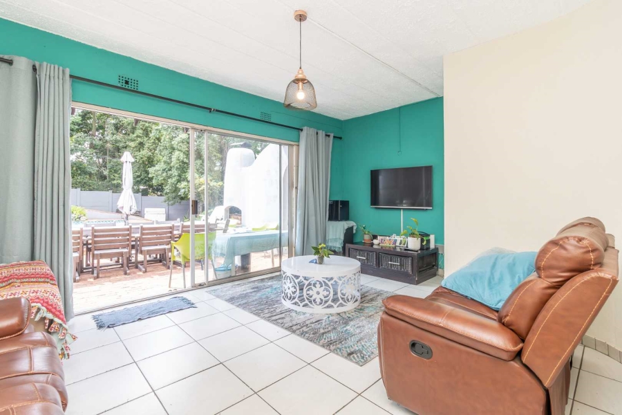 4 Bedroom Property for Sale in Paulshof Gauteng