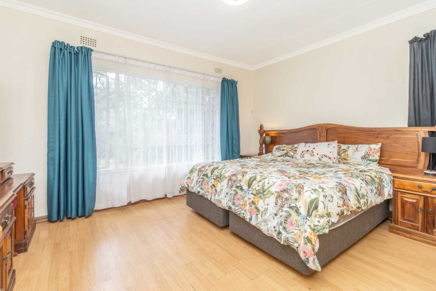 4 Bedroom Property for Sale in Paulshof Gauteng