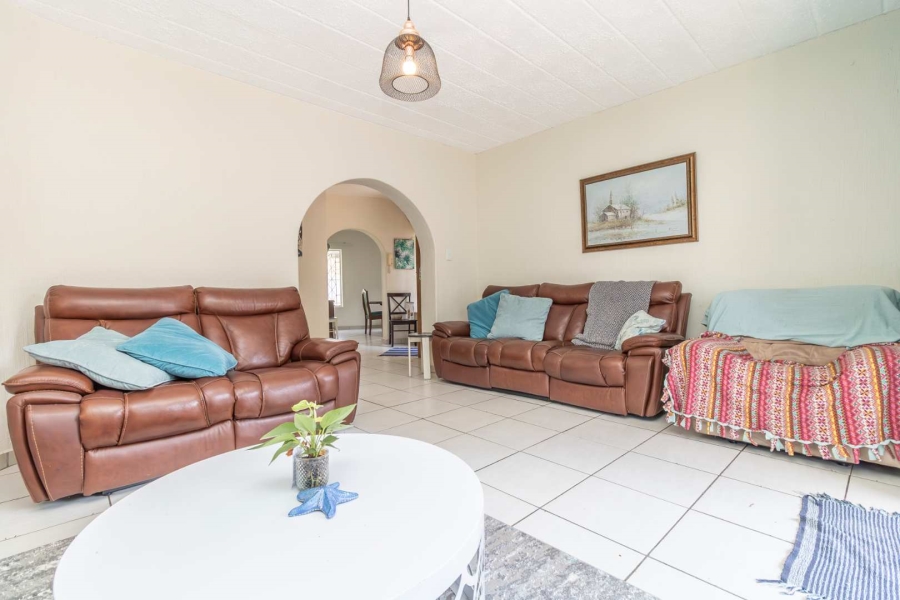 4 Bedroom Property for Sale in Paulshof Gauteng